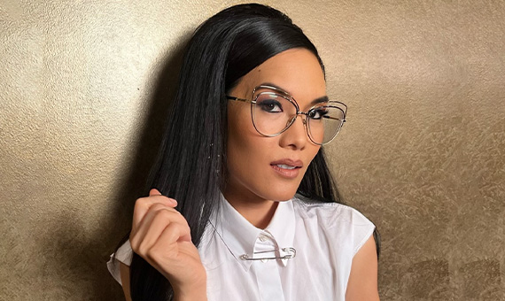 Ali Wong: Live opens new tab