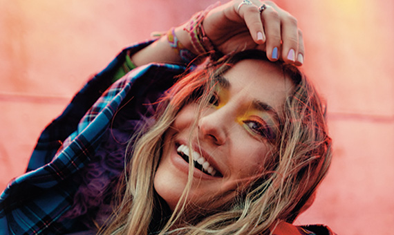 Lauren Daigle opens new tab